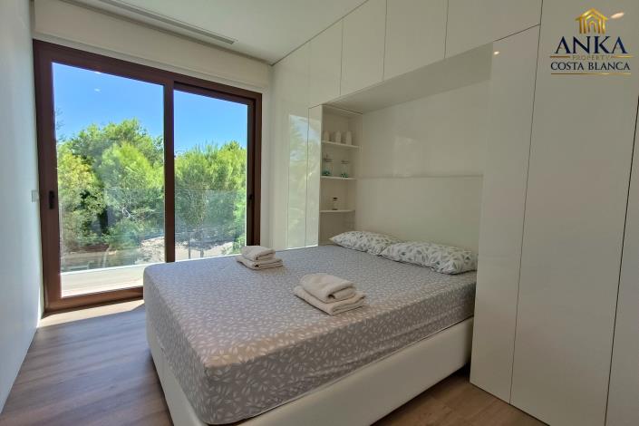 Image No.28-4 Bed Villa for sale