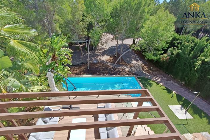 Image No.32-4 Bed Villa for sale