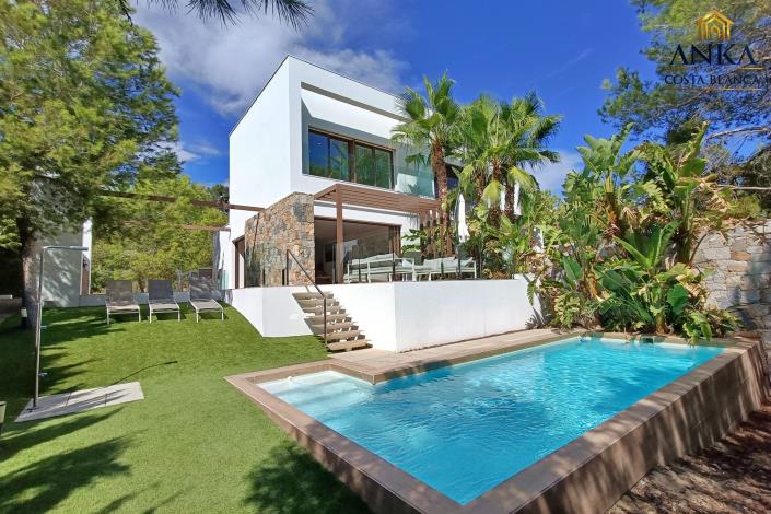 Image No.43-4 Bed Villa for sale