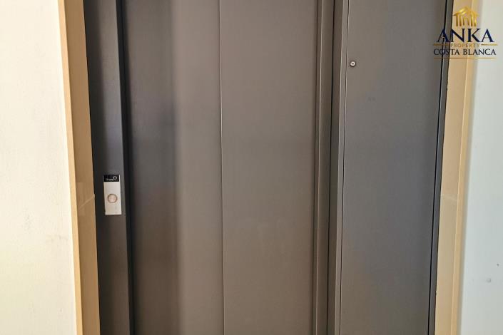 Image No.28-2 Bed Apartment for sale