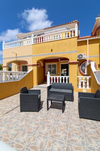 Image No.2-2 Bed Townhouse for sale