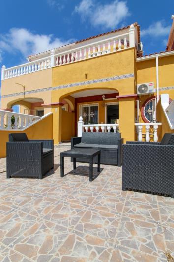 Image No.3-2 Bed Townhouse for sale