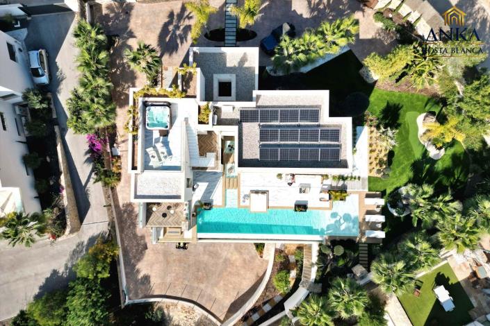 Image No.4-4 Bed Villa for sale