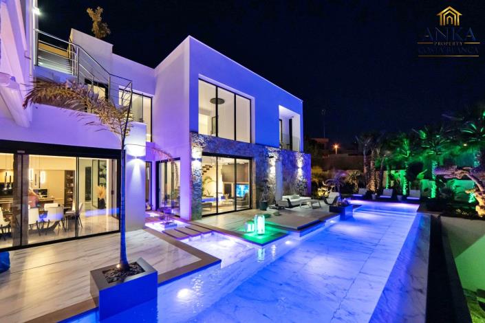 Image No.11-4 Bed Villa for sale