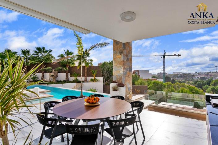 Image No.14-4 Bed Villa for sale