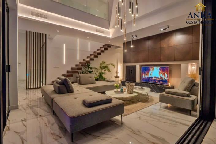 Image No.53-4 Bed Villa for sale