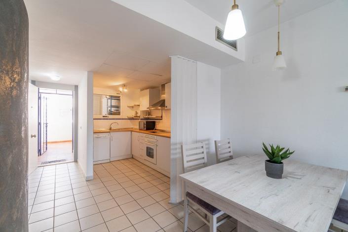 Image No.13-2 Bed Apartment for sale