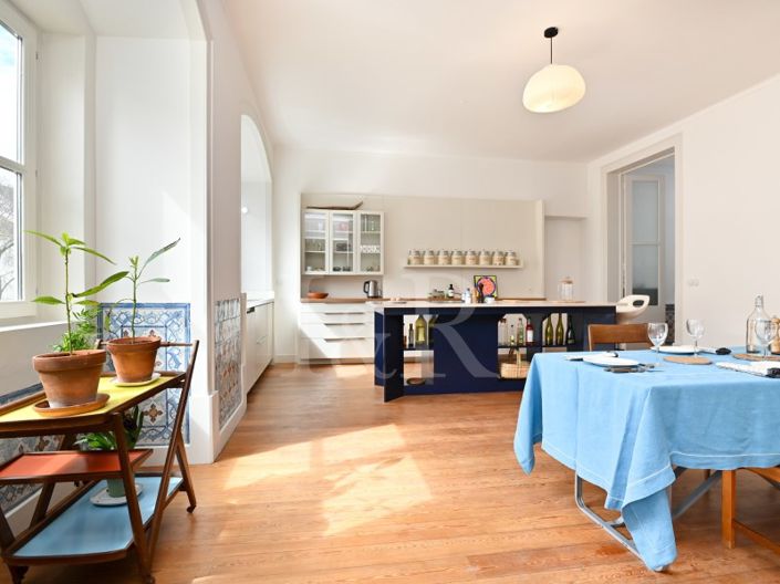 Image No.11-3 Bed Apartment for sale