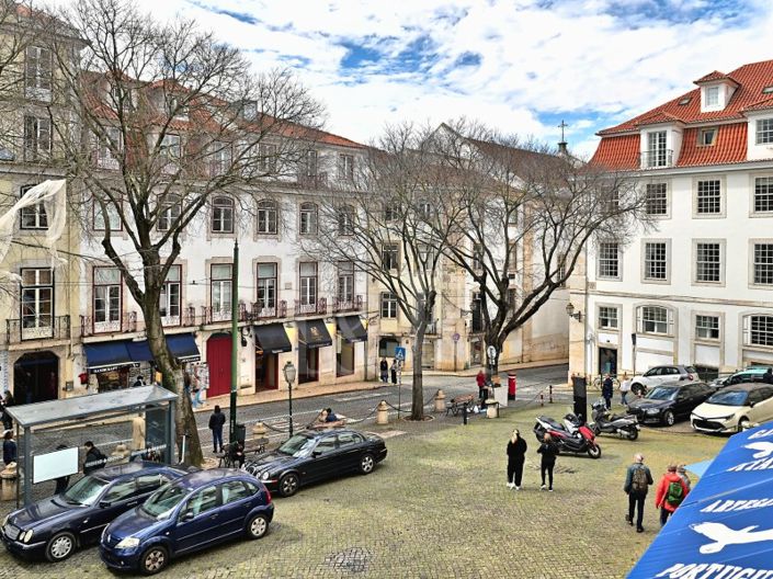 Image No.32-3 Bed Apartment for sale