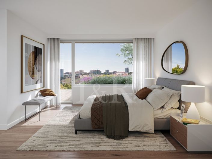 Image No.5-4 Bed Apartment for sale