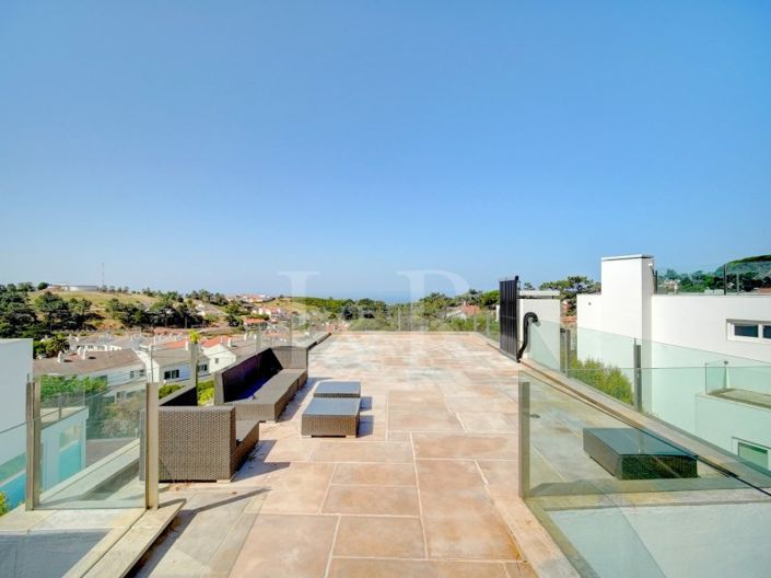 Image No.29-4 Bed House for sale