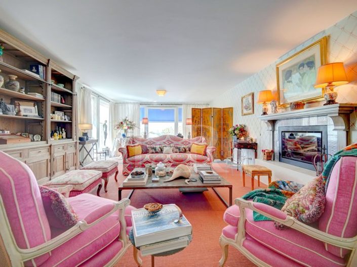 Image No.3-4 Bed House for sale