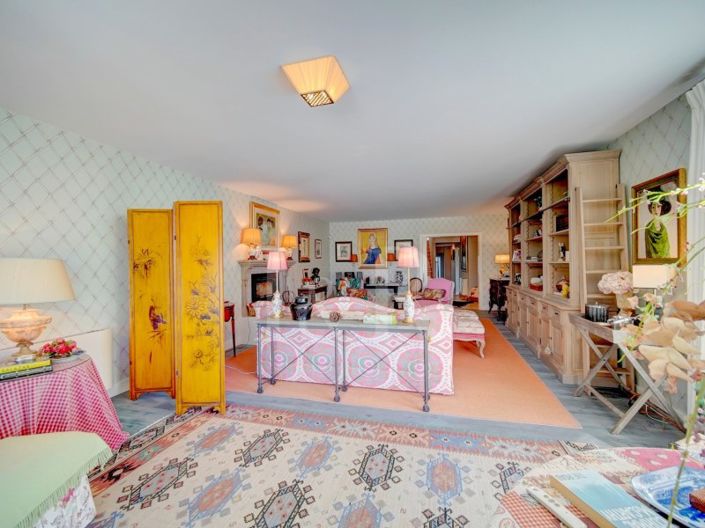 Image No.5-4 Bed House for sale