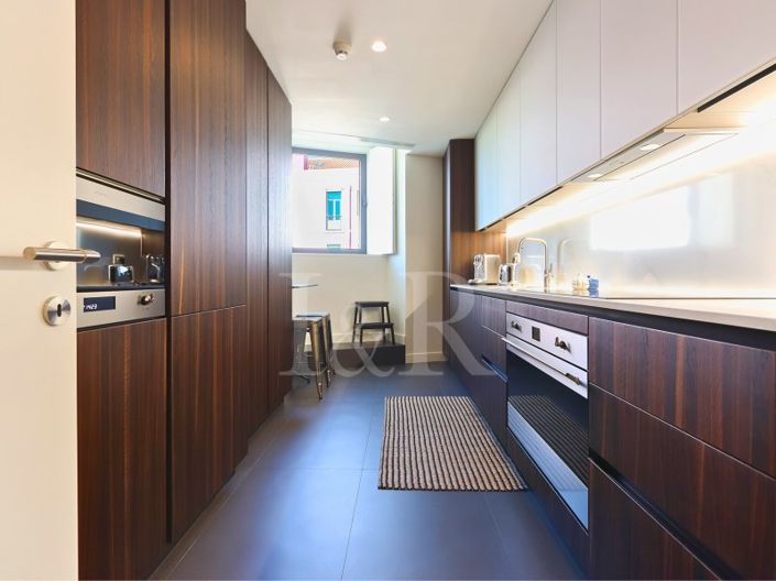 Image No.11-3 Bed Apartment for sale