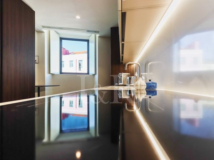 Image No.12-3 Bed Apartment for sale