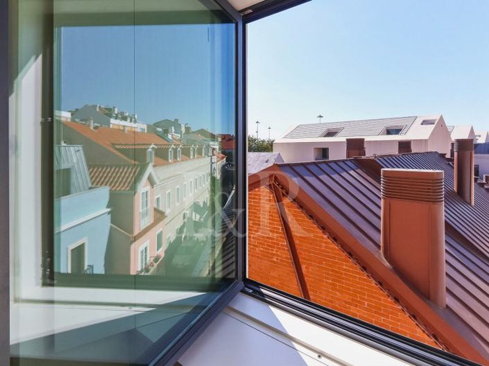 Image No.21-3 Bed Apartment for sale