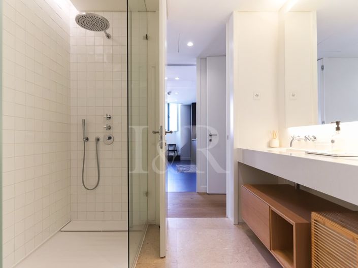 Image No.30-3 Bed Apartment for sale