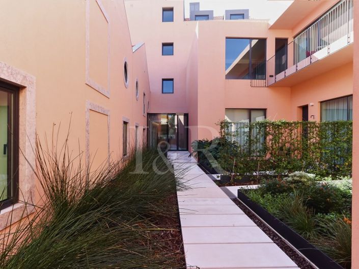 Image No.35-3 Bed Apartment for sale