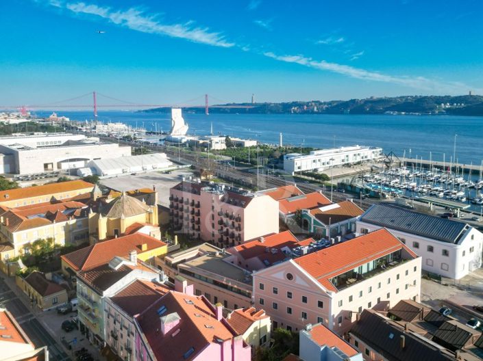 Image No.39-3 Bed Apartment for sale