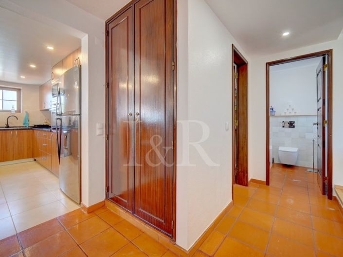 Image No.13-2 Bed House for sale