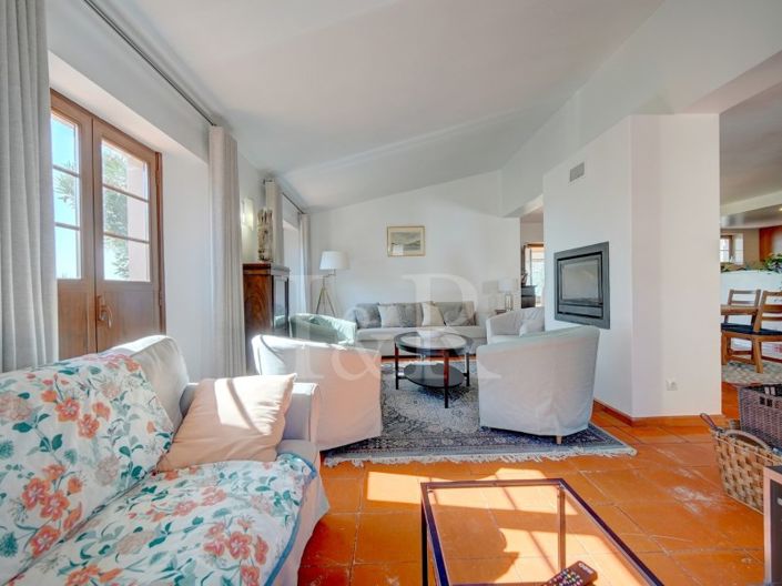 Image No.20-2 Bed House for sale