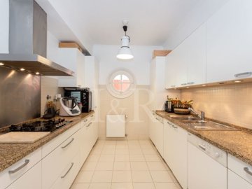 id57f36601-0000-0500-0000-0000118400d0