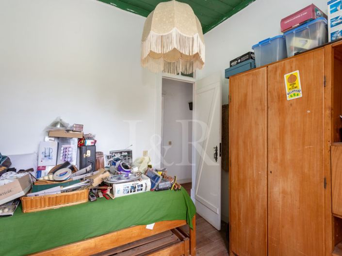 Image No.27-7 Bed Farmhouse for sale