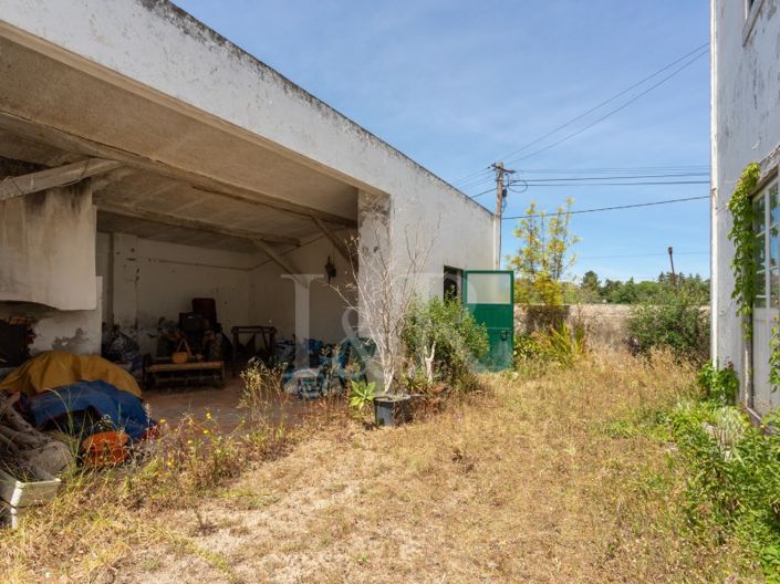 Image No.42-7 Bed Farmhouse for sale