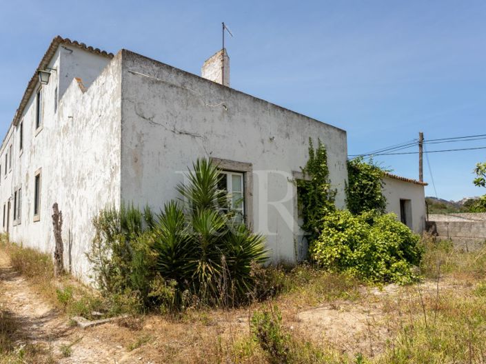 Image No.6-7 Bed Farmhouse for sale