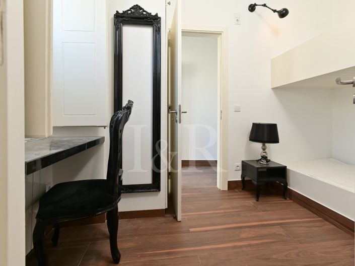 Image No.24-9 Bed House for sale