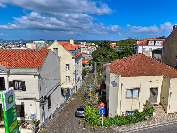 Image No.43-9 Bed House for sale