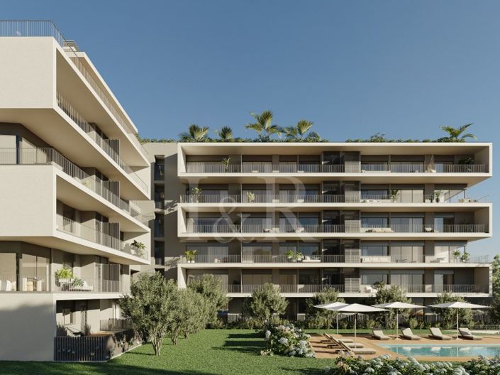 Image No.10-3 Bed Apartment for sale