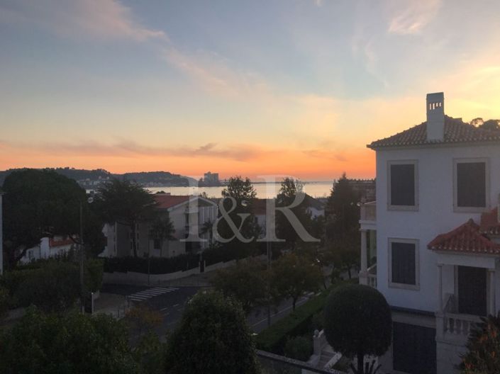 Image No.31-4 Bed House for sale