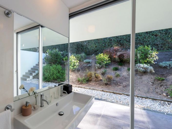 Image No.11-4 Bed House for sale