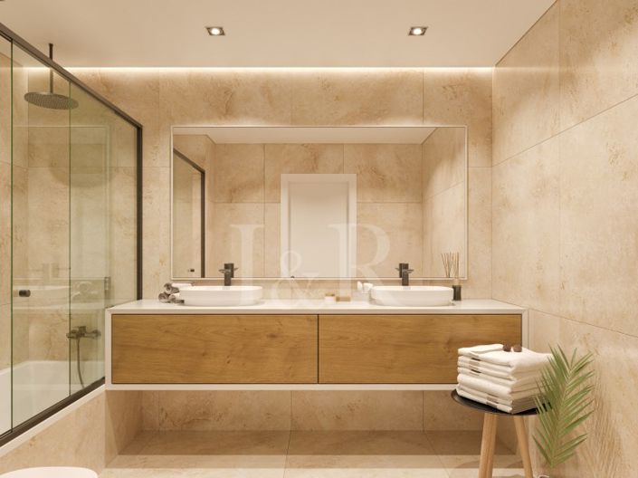 Image No.10-4 Bed Apartment for sale