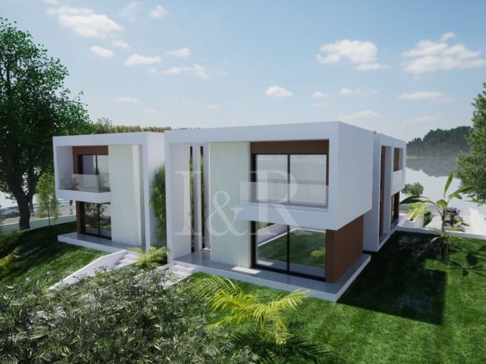 Image No.2-5 Bed House for sale