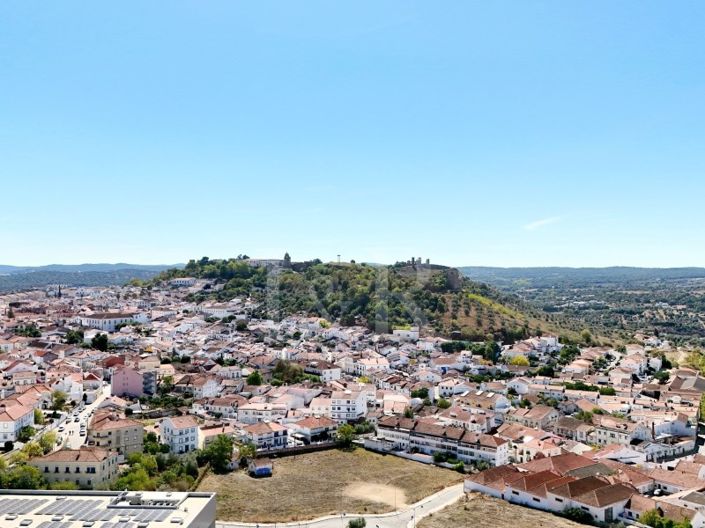 Image No.1-10 Bed Farmhouse for sale