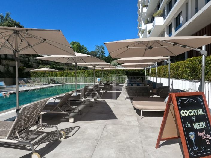 Image No.21-3 Bed Apartment for sale