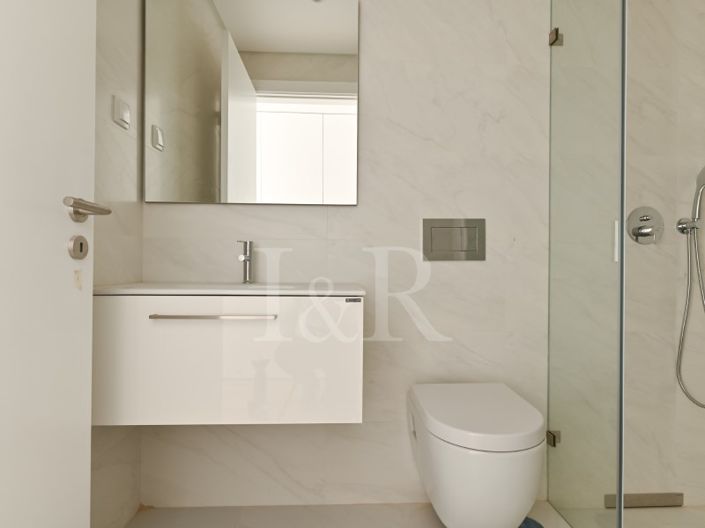 Image No.11-3 Bed Apartment for sale