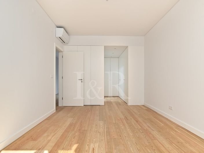 Image No.16-3 Bed Apartment for sale