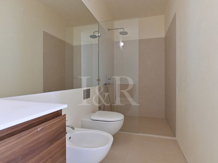 Image No.22-3 Bed Apartment for sale