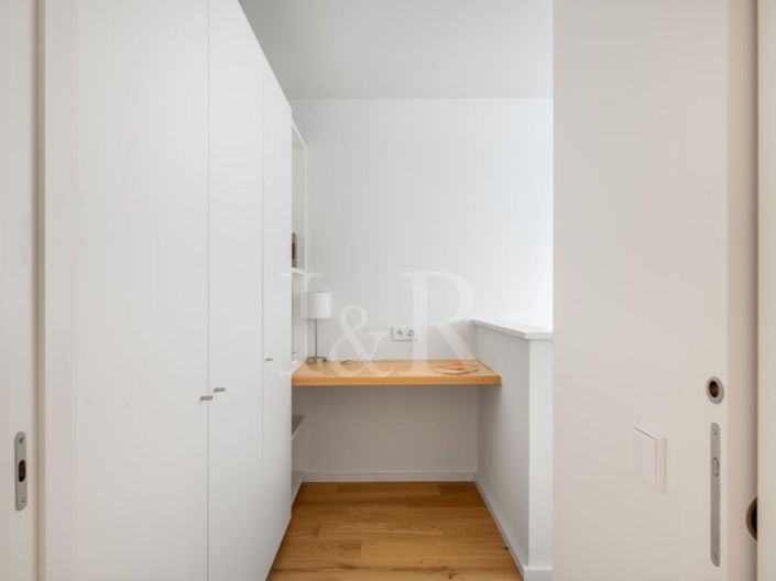 Image No.11-1 Bed Apartment for sale