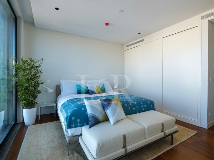 Image No.16-4 Bed Apartment for sale