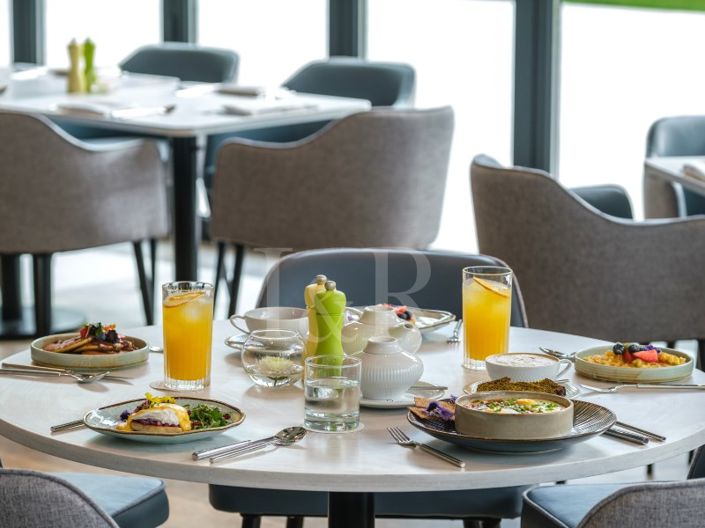 Image No.18-4 Bed Apartment for sale