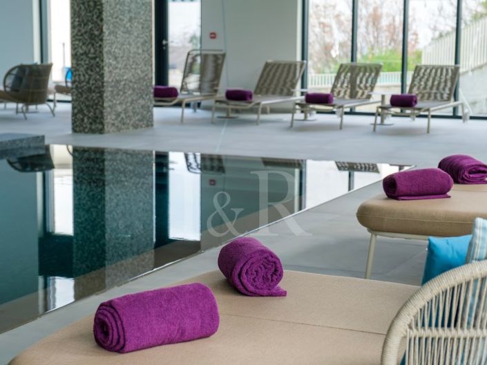 Image No.19-4 Bed Apartment for sale