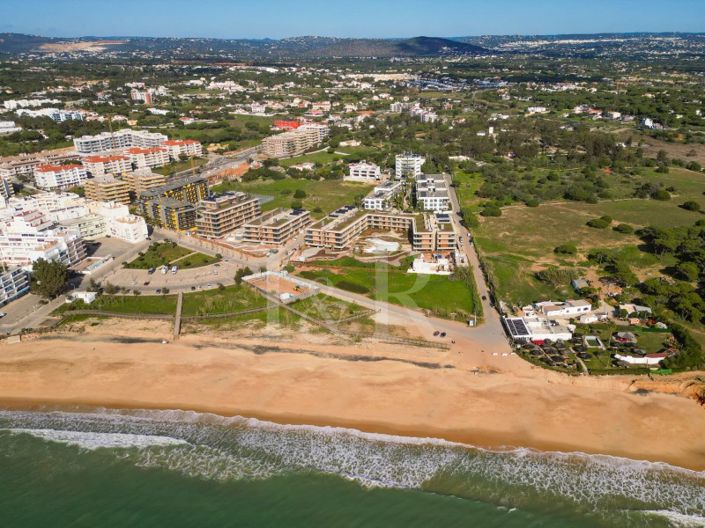 Image No.25-3 Bed Apartment for sale