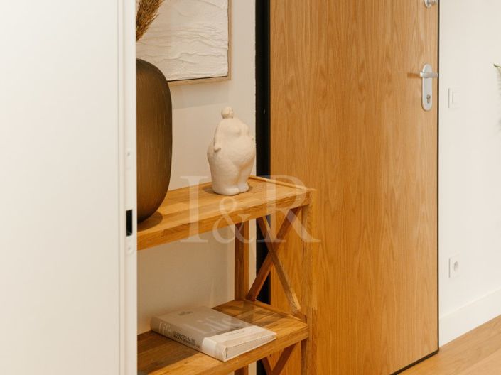 Image No.8-3 Bed Apartment for sale