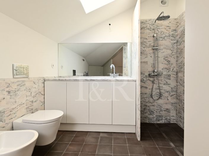 Image No.12-1 Bed Apartment for sale