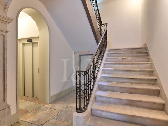 Image No.20-1 Bed Apartment for sale