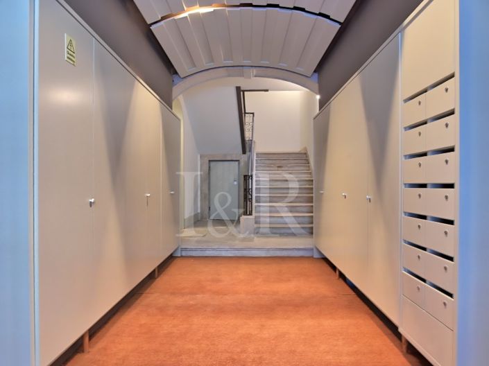 Image No.21-1 Bed Apartment for sale